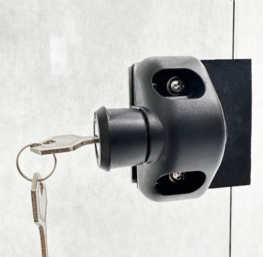 Modern Glass Gate - LA Railings